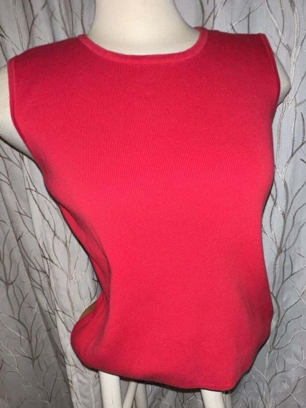 Designers Originals Red Ribbed Sleeveless Tank Top